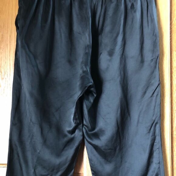 Babaton Atelier Pleated Satin Pull-On Crop Ankle Trousers - 6 - Picture 10 of 13